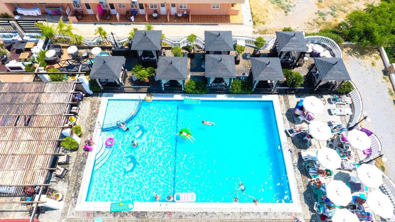 Coralli Apartments Pefki Exteriér fotografie
